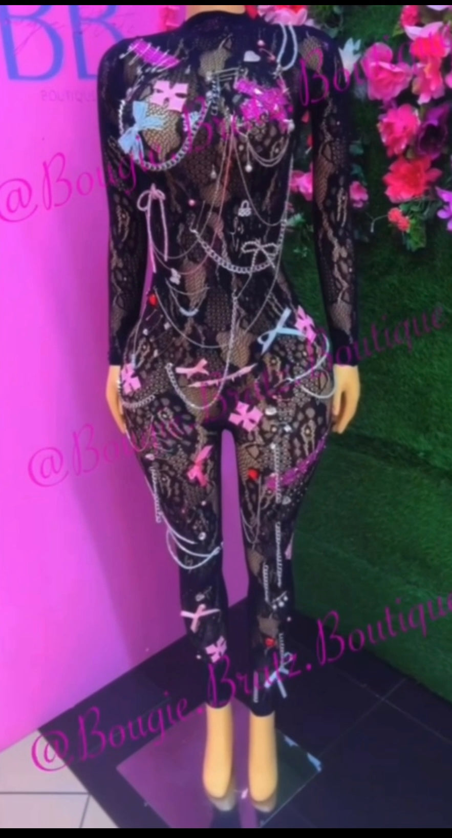 Junk 1-piece ￼ outfit